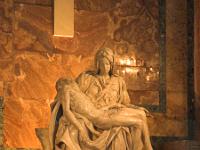 20080421-Rom (159)-01 : Kirche, Pastoraler Raum, Rom